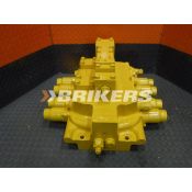 Komatsu Control Valve